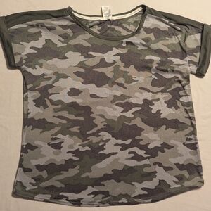 Lucky Brand Gray Camouflage Tee